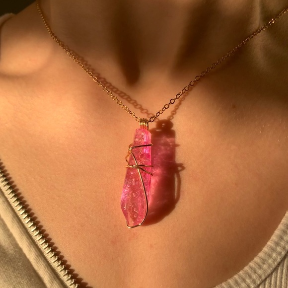 handmade resin necklace - Picture 1 of 2
